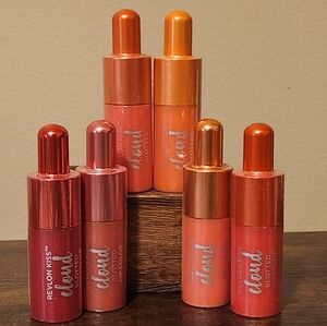 REVLON KISS CLOUD BLOTTED LIP COLOR